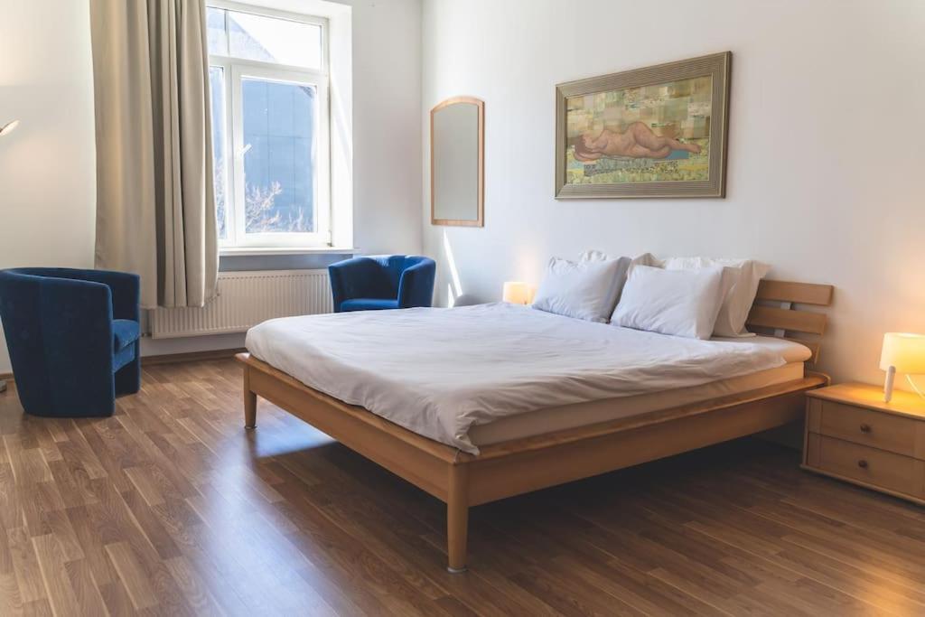 Old Town Apartment Next To Saint Peter'S Church รีกา ภายนอก รูปภาพ
