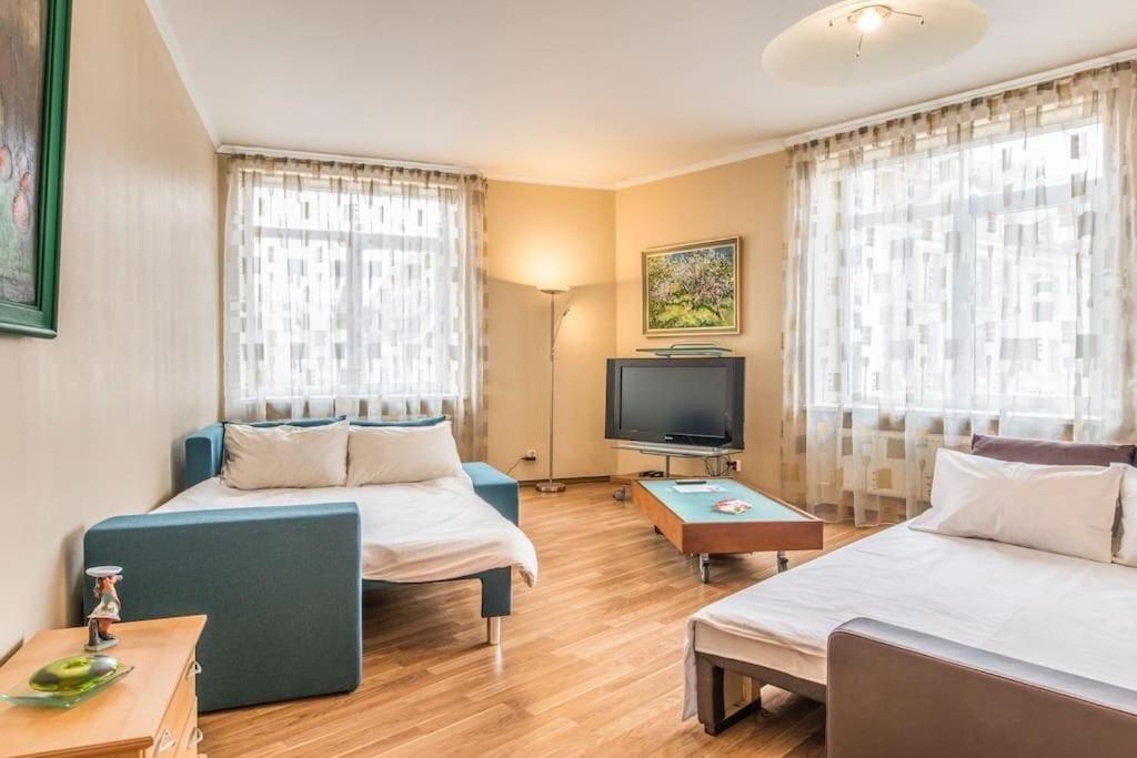 Old Town Apartment Next To Saint Peter'S Church รีกา ภายนอก รูปภาพ