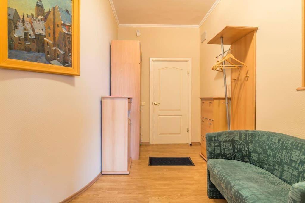 Old Town Apartment Next To Saint Peter'S Church รีกา ภายนอก รูปภาพ